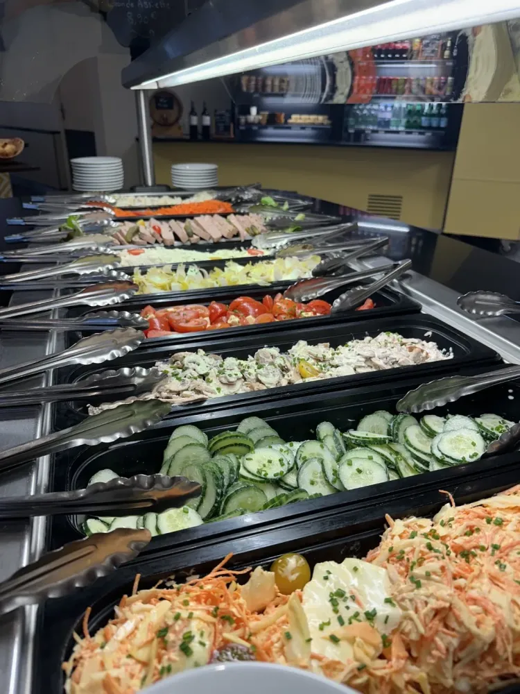 Restaurant en self-service à Saint-Contest